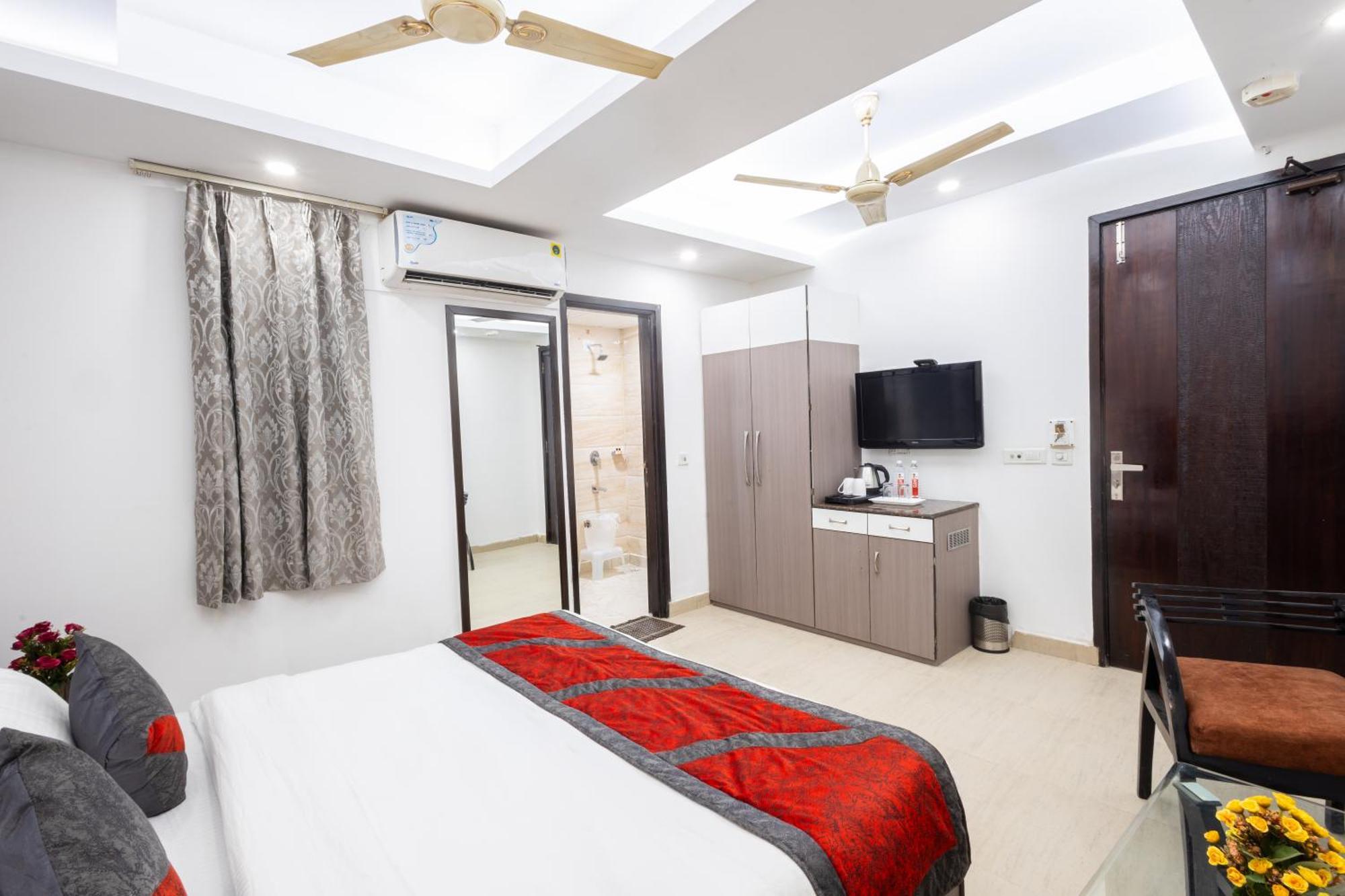 Hotel The Gold Inn - Karol Bagh Delhi מראה חיצוני תמונה
