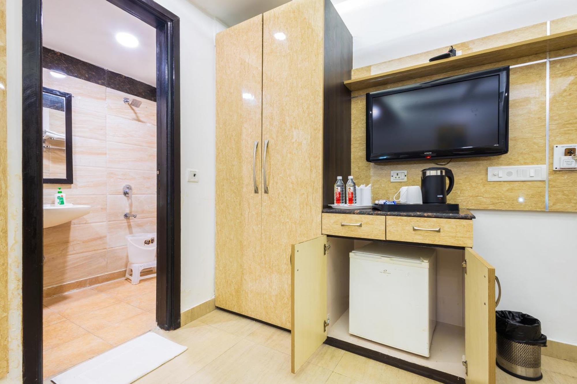 Hotel The Gold Inn - Karol Bagh Delhi מראה חיצוני תמונה