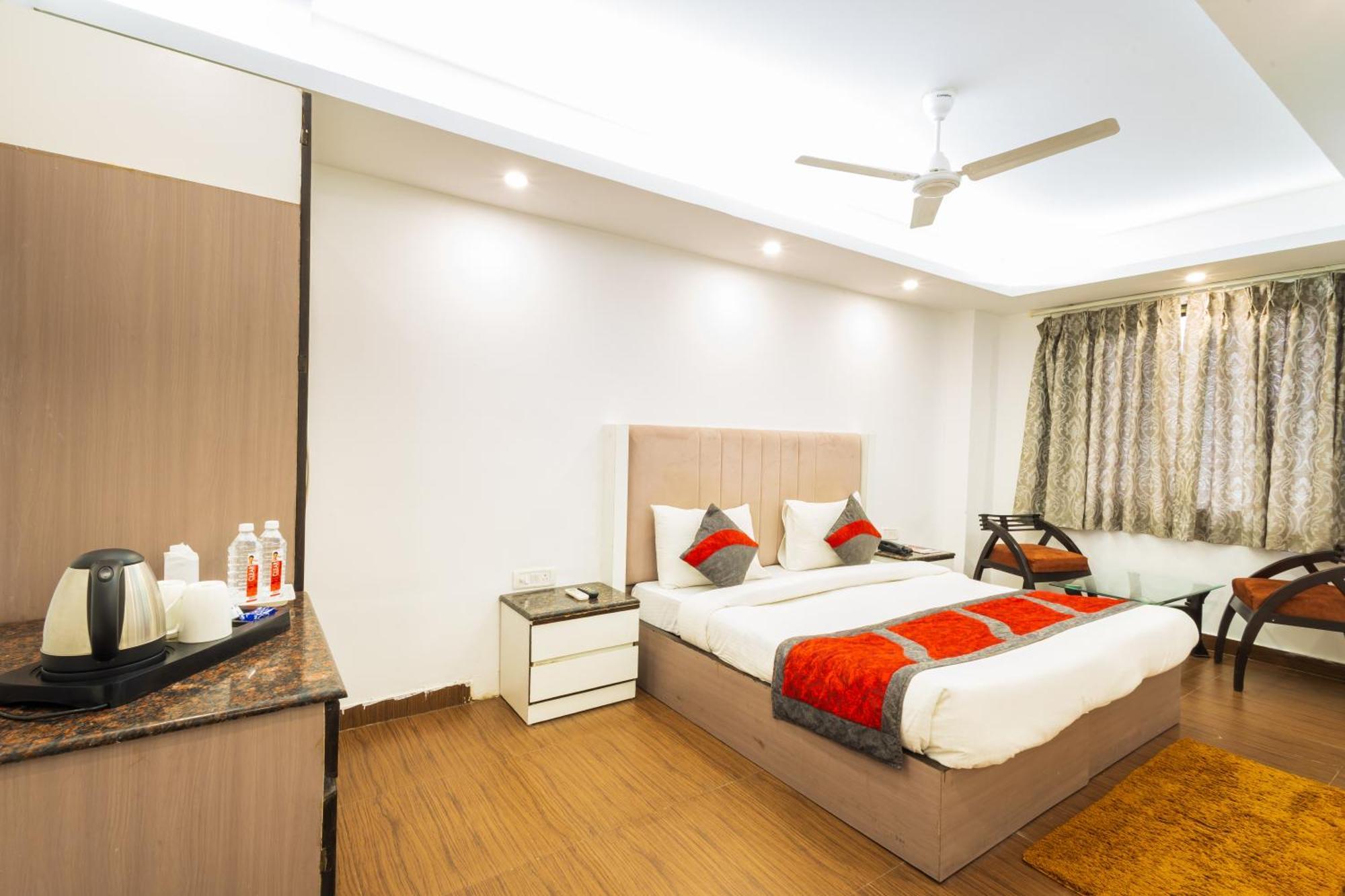 Hotel The Gold Inn - Karol Bagh Delhi מראה חיצוני תמונה