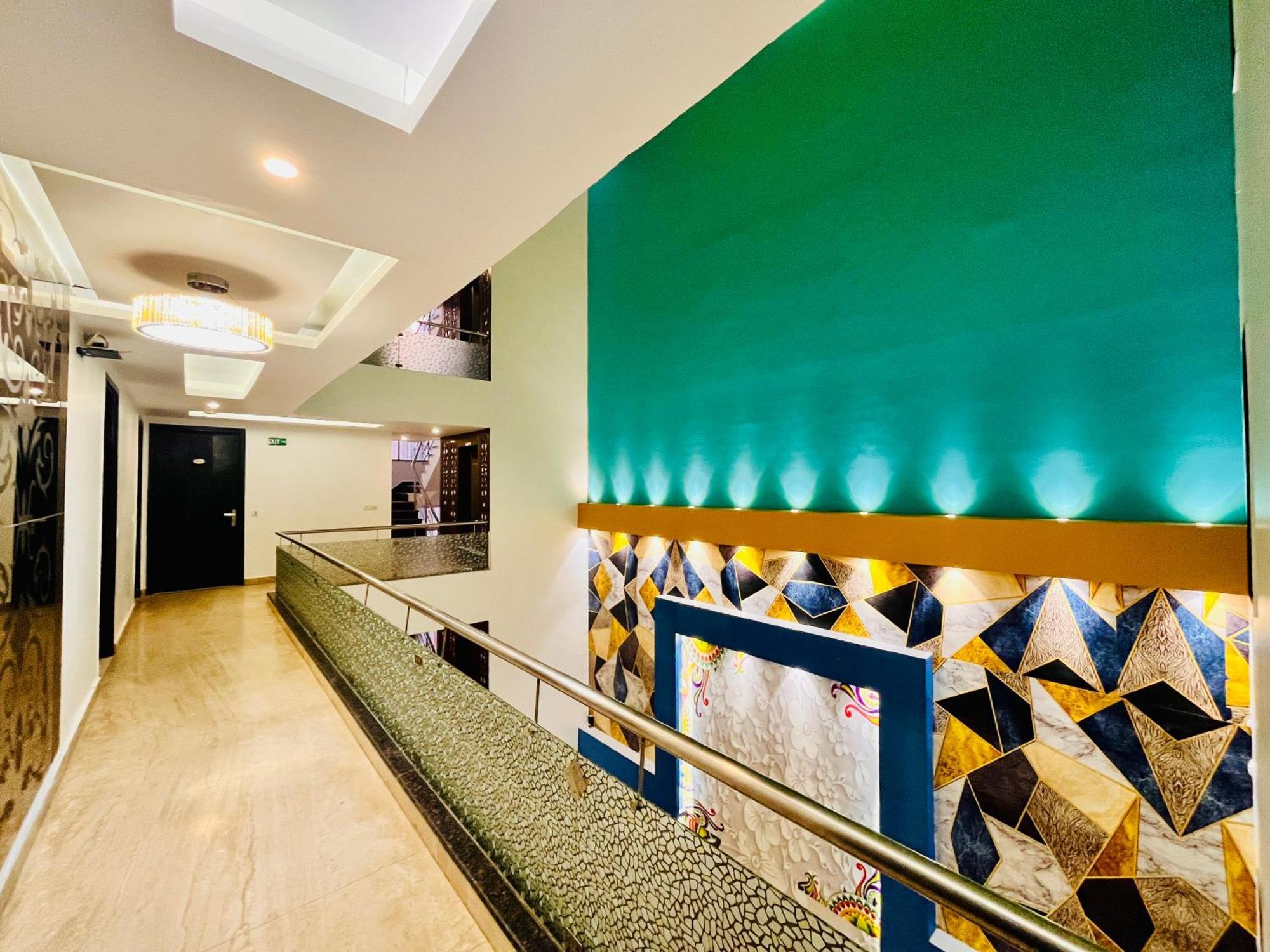 Hotel The Gold Inn - Karol Bagh Delhi מראה חיצוני תמונה