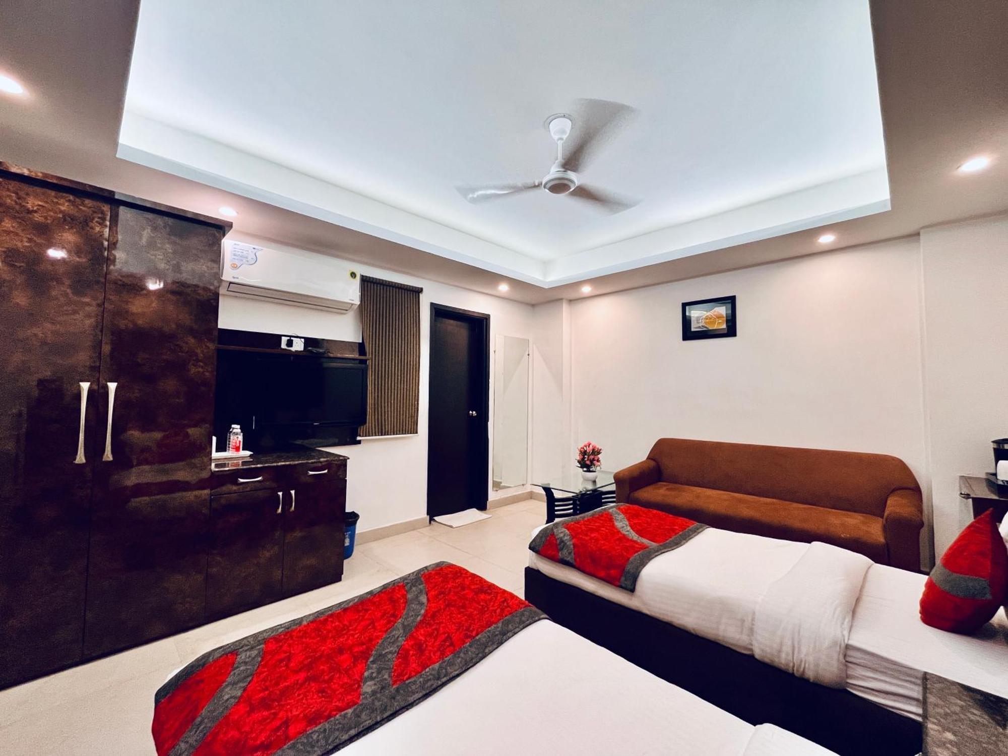 Hotel The Gold Inn - Karol Bagh Delhi מראה חיצוני תמונה