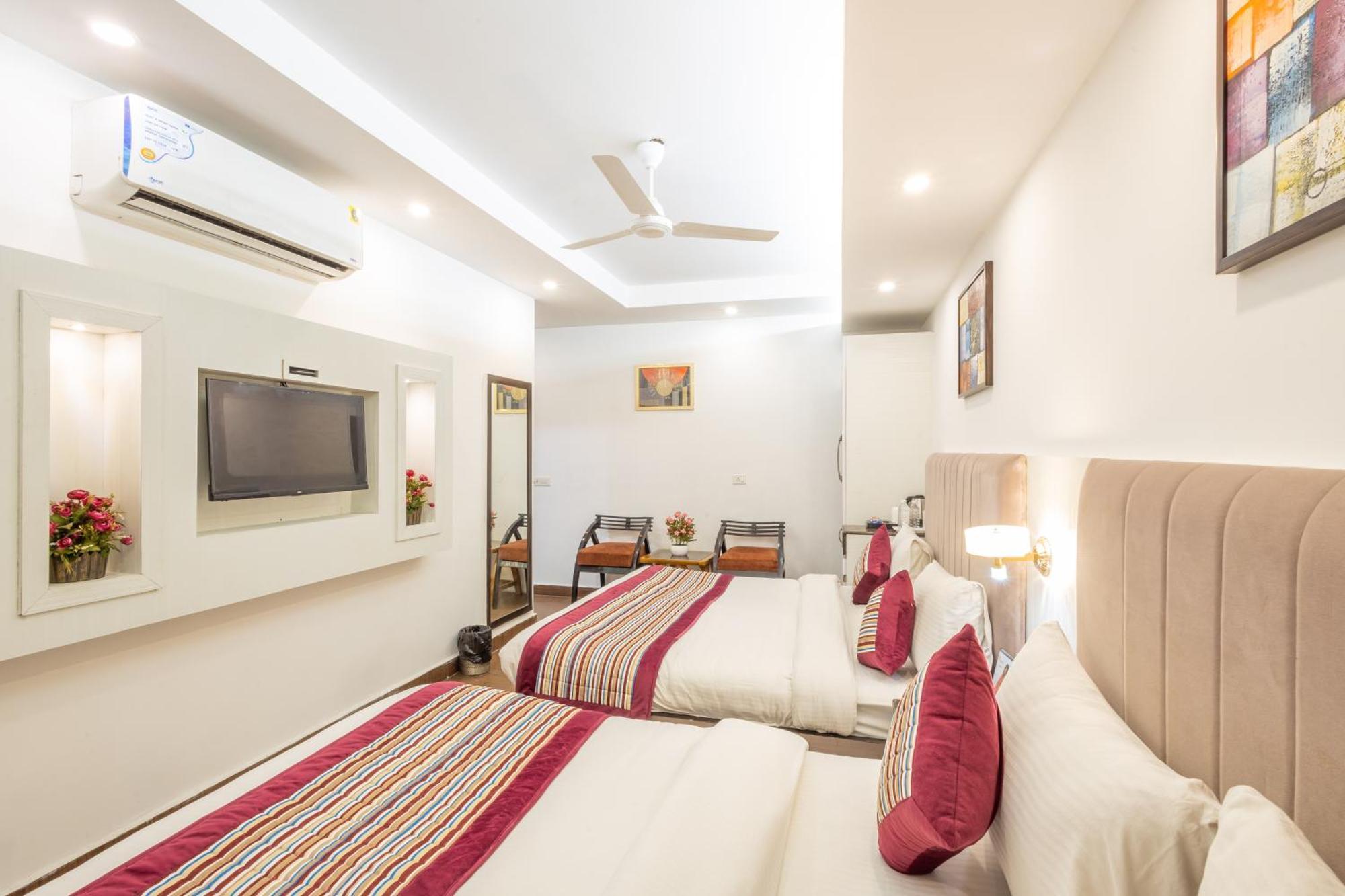 Hotel The Gold Inn - Karol Bagh Delhi מראה חיצוני תמונה